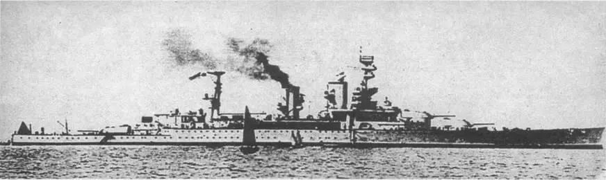 Линейный крейсер Рипалс 1917 г Установили дополнительные турбогенераторы - фото 15