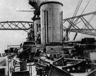 Линейный крейсер Худ в 19321934 гг В январе 1936 г Худ зашёл в Фуншал - фото 58