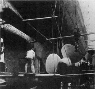 В доке 1935 г Следующий текущий ремонт проводимый с 8 ноября по 16 декабря - фото 59