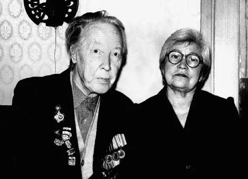 Анатолий Иванович и Лидия Максимовна Мельчины Волик Мельчин старший сын - фото 80