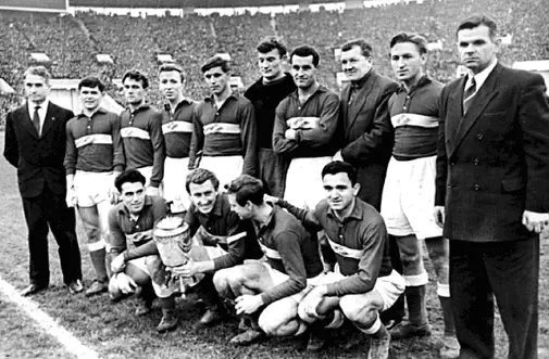 1958 год В третий раз Спартак делает дубль становится чемпионом СССР и - фото 124