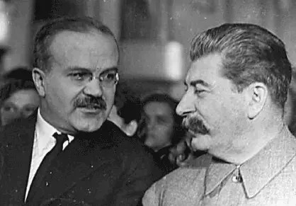 И В Сталин Генеральный секретарь ЦК ВКПб КПСС 19221953 и В М - фото 164