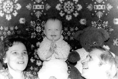 Наша первая внучка Юленька нескрываемая радость бабушки и дедушки Юленька в - фото 175