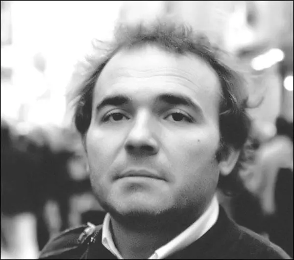 Энгин Гюнайдын Селим Байрактар 1975 года рождения вырос в городе Киркук - фото 142