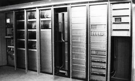 Рис 77 Матричный видеокоммутатор Plettacсистемы видеонаблюдения в аэропорту - фото 216