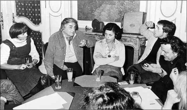 Я помню его глаза 20го февраля 1977 года в очень популярной передаче - фото 28