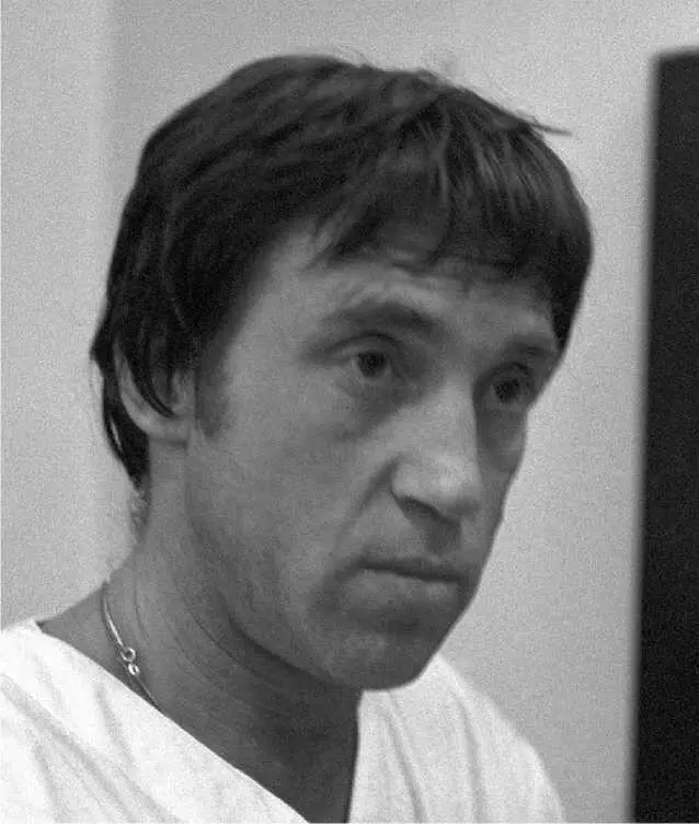 плёнку простонапросто экономили Эта странная история началась с одной - фото 64