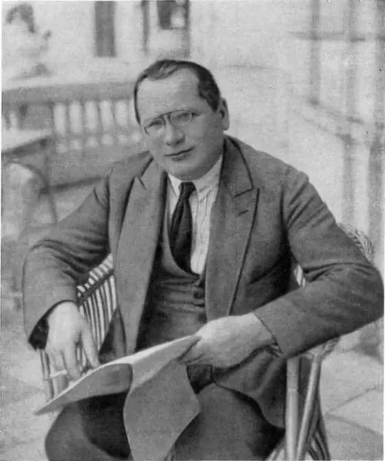 Максим Максимович Литвинов Вацлав Вацлавович с женой Дорой Моисеевной 1917 - фото 7