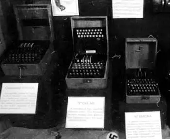 Некоторые версии машины Энигма Британцы принимают эстафету Обновление - фото 59