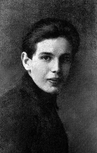 Поль Марсель 1920е ВикторНаполеон ибо именно такое имя значилось в его - фото 46