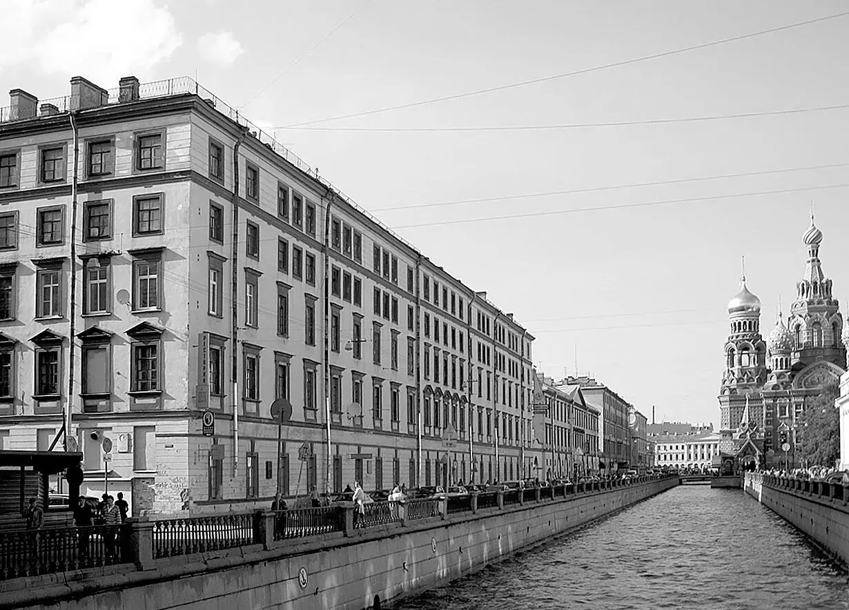 Дом с писательской надстройкой набережная канала Грибоедова д 9 - фото 176