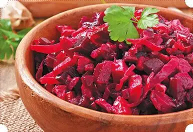 Отварные свеклу морковь и картофель очистить нарезать кубиками Квашеную - фото 100