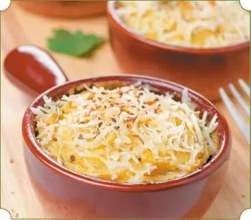 Мясо нарезать соломкой и обжарить на сливочном масле Поместить в порционные - фото 48