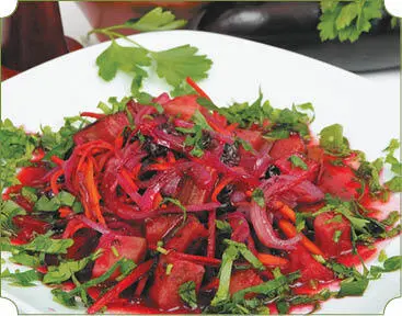 Баклажаны вымыть очистить от кожицы нарезать небольшими кусочками посолить и - фото 74