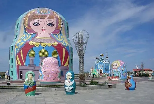 Таких матрешек нет даже в России Русских в Маньчжоули много Несмотря на - фото 129