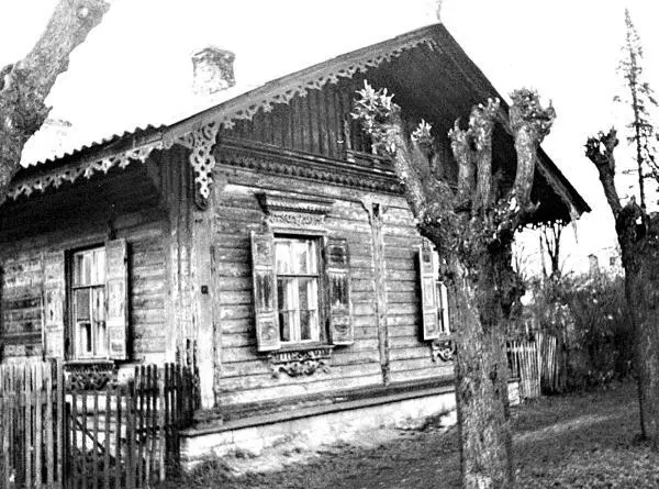 Сохранившиеся старинные постройки Егерской слободы Фото автора 2000 год - фото 126