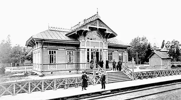 Станция Мариенбург Балтийской железной дороги Фото 1899 года Чем же там - фото 128