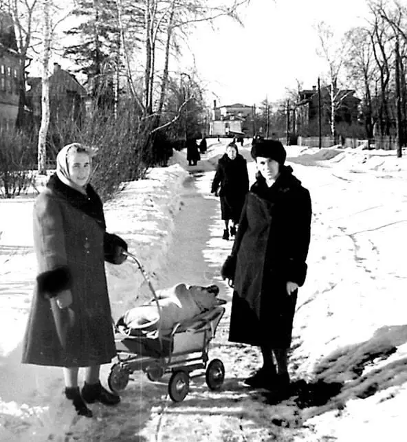 Улица Пропаганды Фото 1950х годов из семейного архива ГФ Гагариной - фото 87