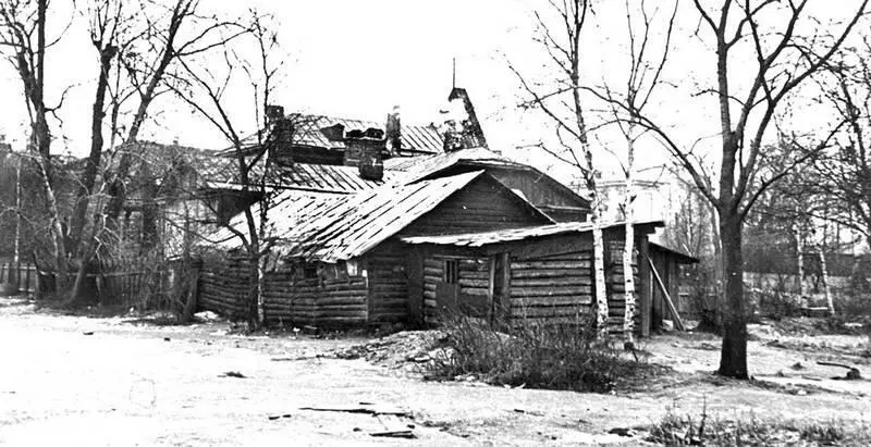 Старая застройка к востоку от Сердобольской улицы Фото 1961 года из фондов - фото 101