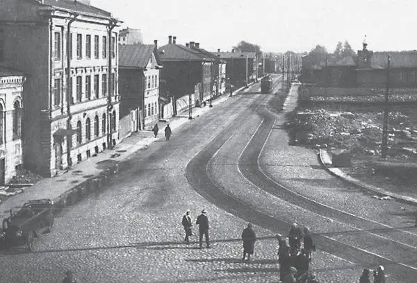 Среднеохтинский проспект угол Панфиловой улицы Фото 1930 г Вот как - фото 183
