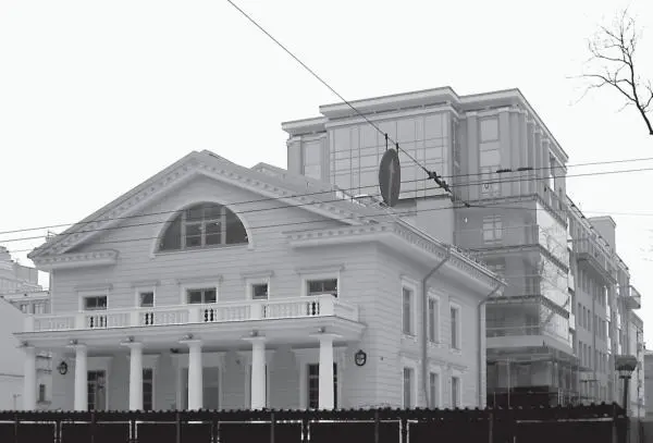 Восстановленная дача Воронихина Фото автора март 2009 г В апреле 1980 г - фото 193