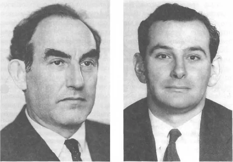 Слева Виталий Лазаревич Гинзбург фото 1962 г человек который представил - фото 101