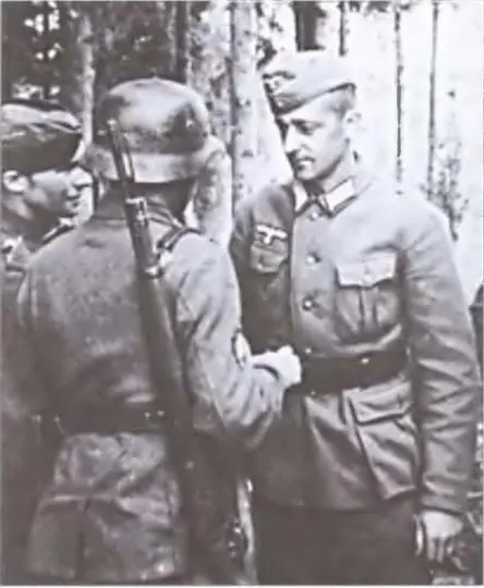 Капитан Андрэ Демессин Павлово конец мая 1942 г Зондерфюрер из ЛФД - фото 25