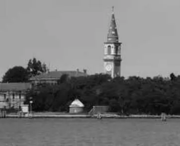 Венецианцы утверждают что пышная растительность Повельи вросла корнями в прах - фото 91