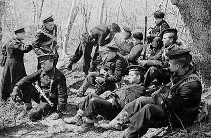 Морские пехотинцы на привале Крым осень 1941год 10 часов 16 октября В - фото 242