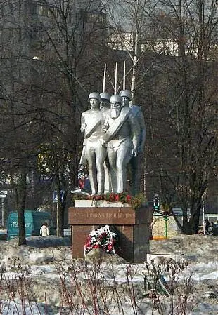 Память сердца Памятник народным ополченцам Москвы Истощив силы в боях под - фото 357