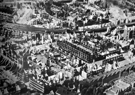 Руины Роттердама Май 1940 г Вступление гитлеровцев в Брюссель 19 мая 1940 - фото 66