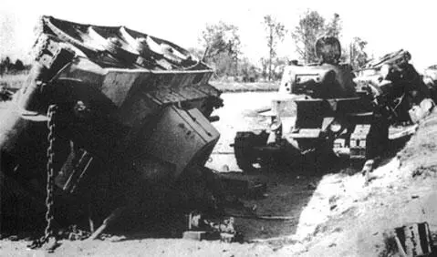 Колонна разбитых советских танков лето 1941 г Колонна разбитых немецких - фото 307
