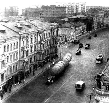 На улицах Москвы Положение советских войск на первую десятидневку июля 1941 - фото 322