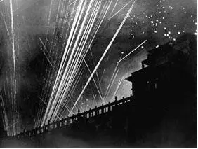 Москва в обороне Боевая ночь 22 июля 1941 года Москва в обороне Кремль 22 - фото 417