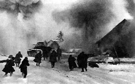 Все дальше от столицы гонят врага советские войска 1942 г Из дневника - фото 91