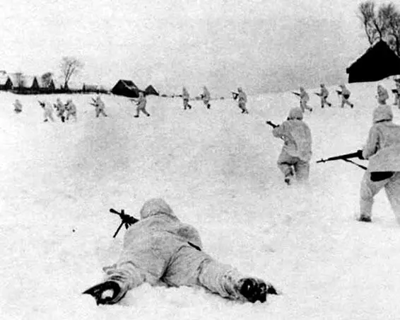 Продвижение советских войск В это время За последние дни наступления 4я - фото 196