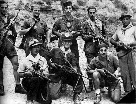 Группа итальянских партизан На Филиппинах например в феврале 1942 г - фото 453