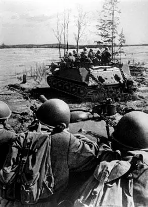 Танковый десант Военные действия на других театрах Второй мировой войны В - фото 311