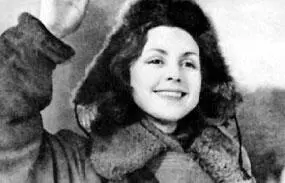 КАРАВАЕВА Валентина Ивановна настоящее имя Алла в роли Машеньки Из - фото 326