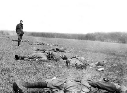 Убитые советские солдаты в Крыму 1942 год Военные действия на других - фото 111