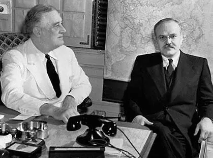 Ф Рузвельт и В М Молотов в Белом Доме Вашингтон 29 мая4 июня 1942 года - фото 317