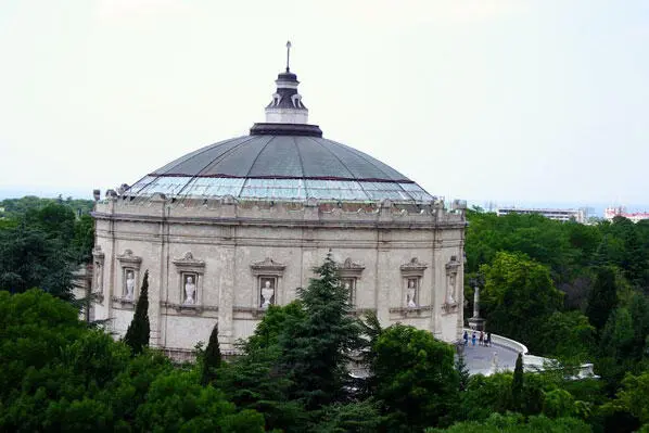 Панорама Оборона Севастополя 18541855 гг в наши дни В войсках знают о - фото 470