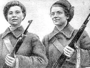 Подруги М С Поливанова и Н В Ковшова 14 августа 1942 г Пятница - фото 170
