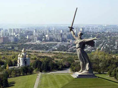 Память сердца Скульптура РодинаМать зовет Мамаев курган главная высота - фото 4