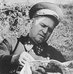 Г К Жуков за изучением боевой обстановки Военные действия на других театрах - фото 48