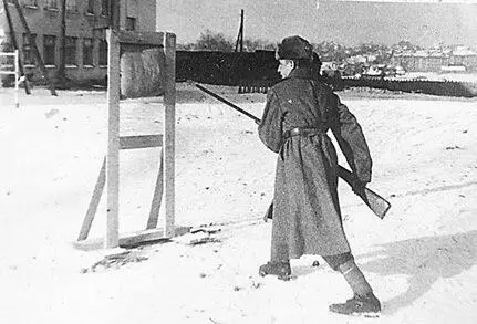Обучение молодого солдата боевому мастерству Трудовой фронт Октябрь на - фото 165