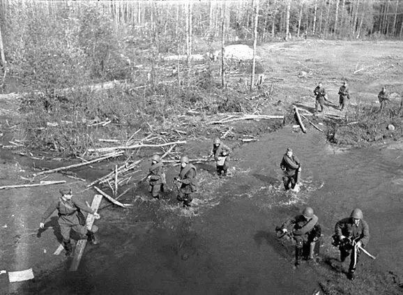 Форсирование реки Из архивных материалов и документов текущего дня Приказ - фото 191