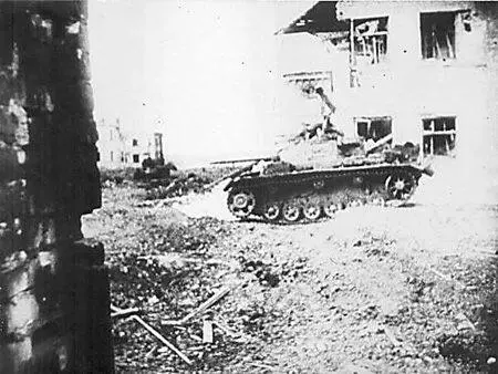 Немецкие танки в городе Вечер 20 октября По всему фронту 62й армии не - фото 295