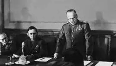 Жуков на подписании Акта о безоговорочной капитуляции 8 мая 1945 года 5 мая - фото 8