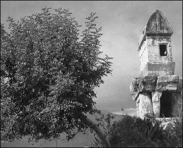 Ликийские саркофаги Фаселис Мира была одним из трех важнейших торговых - фото 136